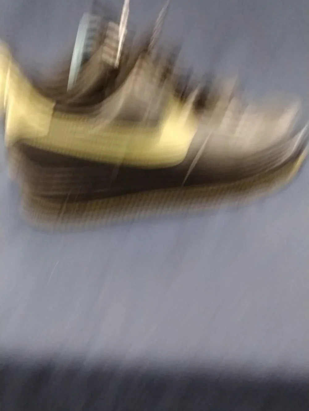 Nike Men's Low-Top Sneakers in Brown and Yellow